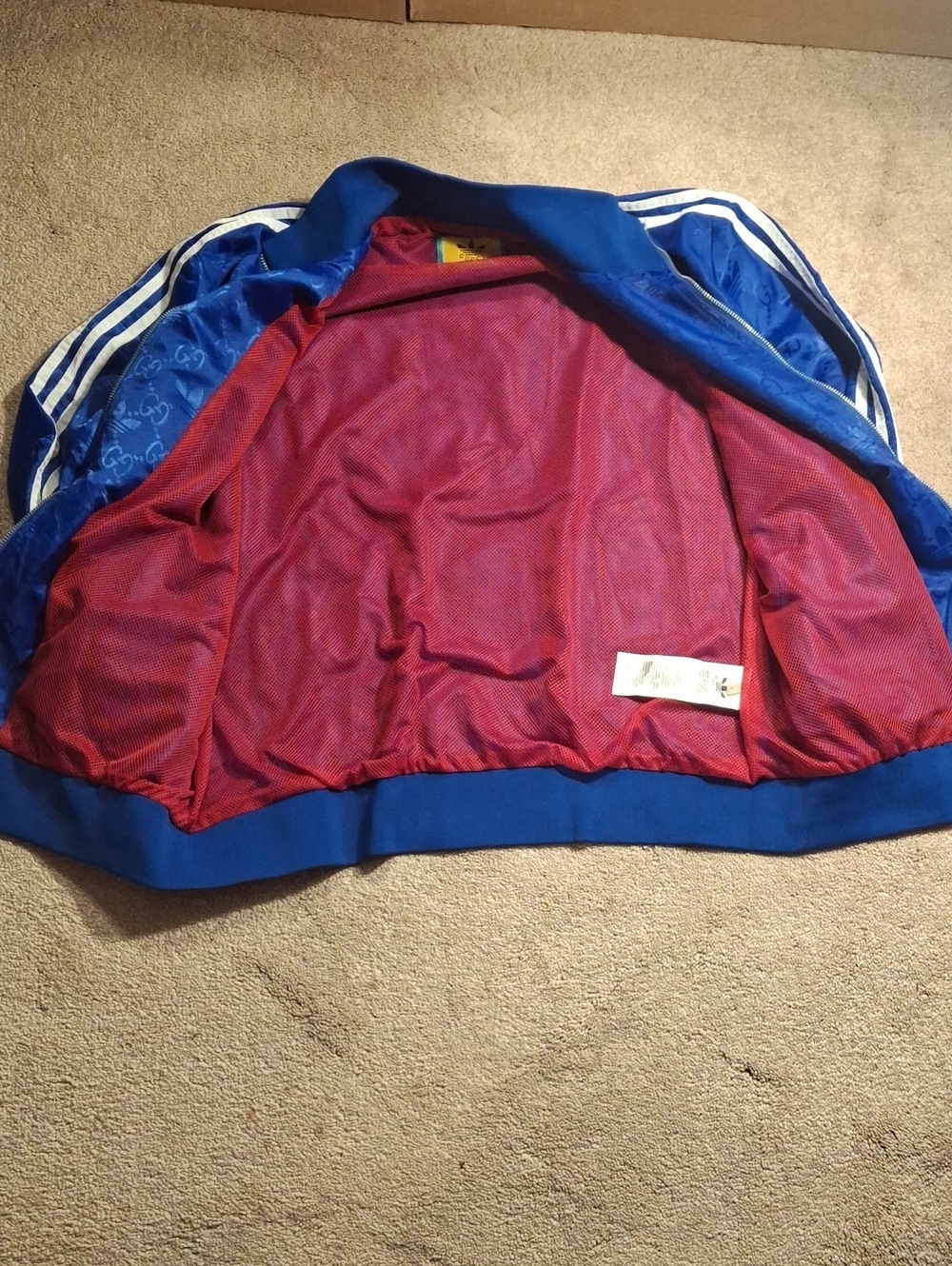 Gucci Blue Jacket with Red Mesh and Yellow Logo Patch - Picture 4 of 6
